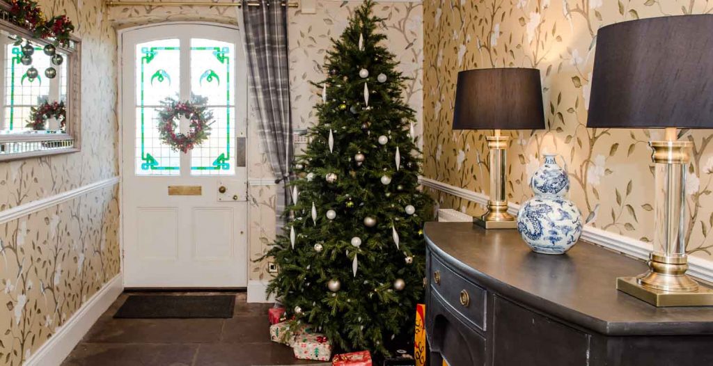 christmas and new years eve houses uk