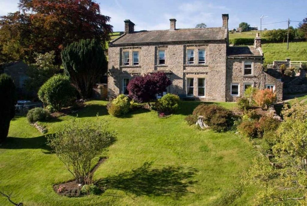 76670154479978588572 rural properties for rent