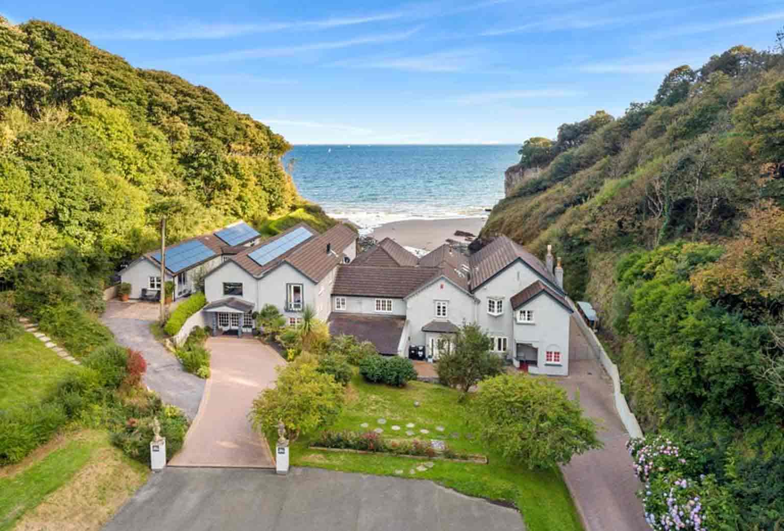 party house in wales